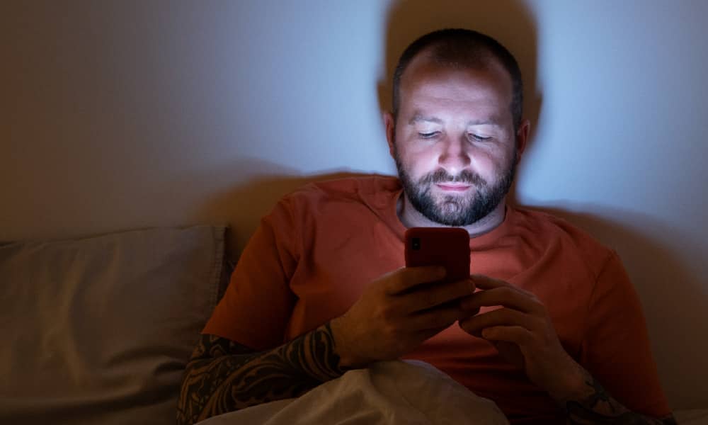 Limit Screen Time Before Bed