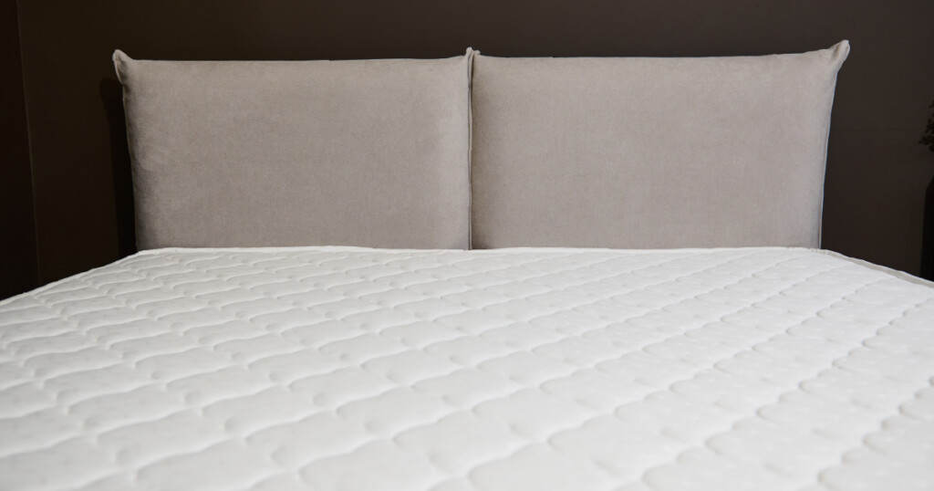 mattress with no sheets